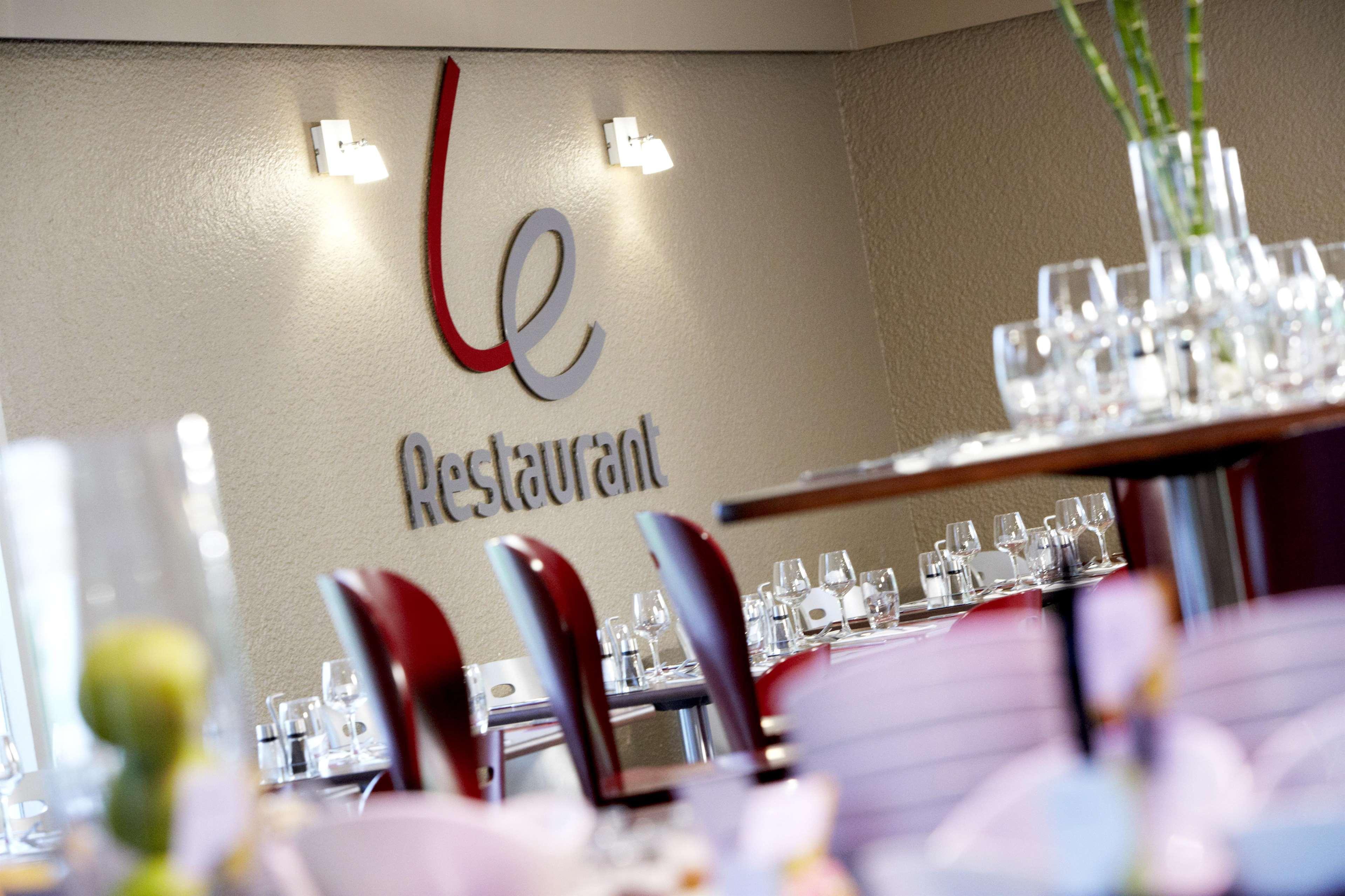 Campanile Grenoble Nord - Saint-Egreve Hotel Restaurant foto